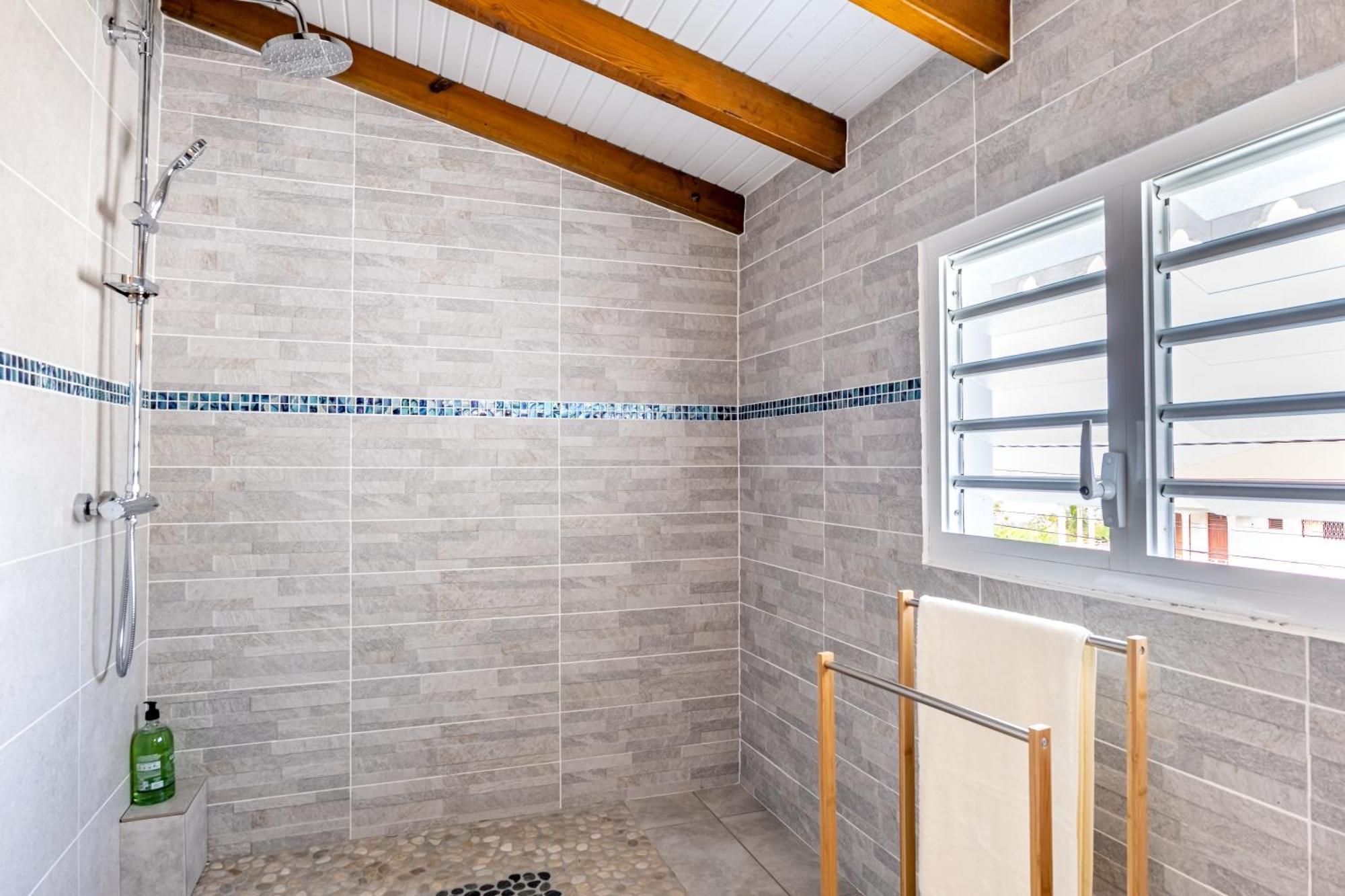 Villa Ti'Twoine Pointe-Noire Ngoại thất bức ảnh